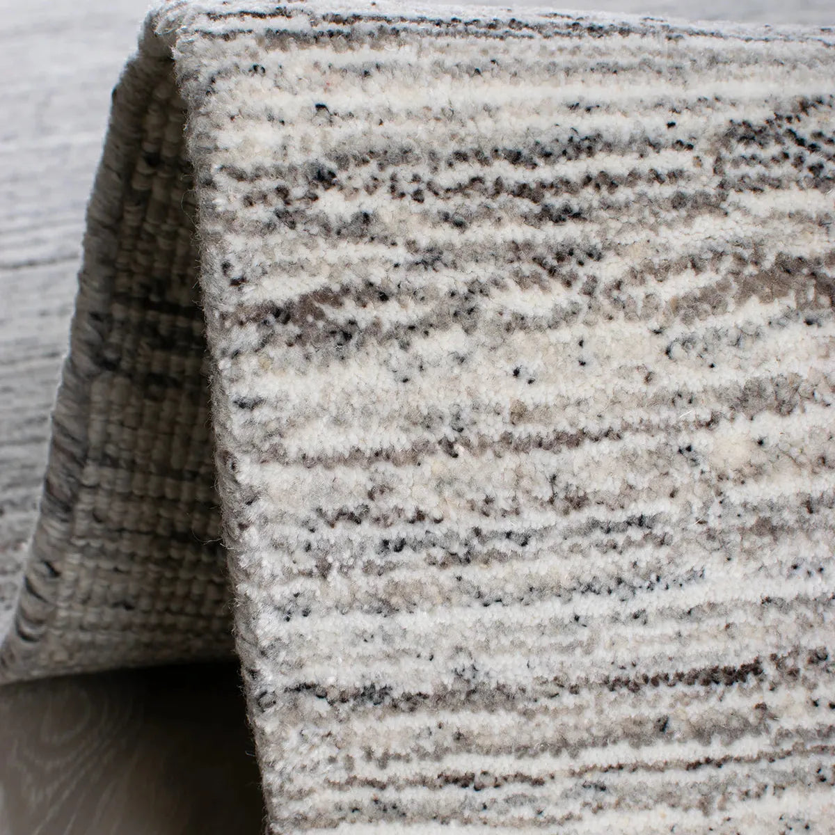 Pori - Ivory grey mix