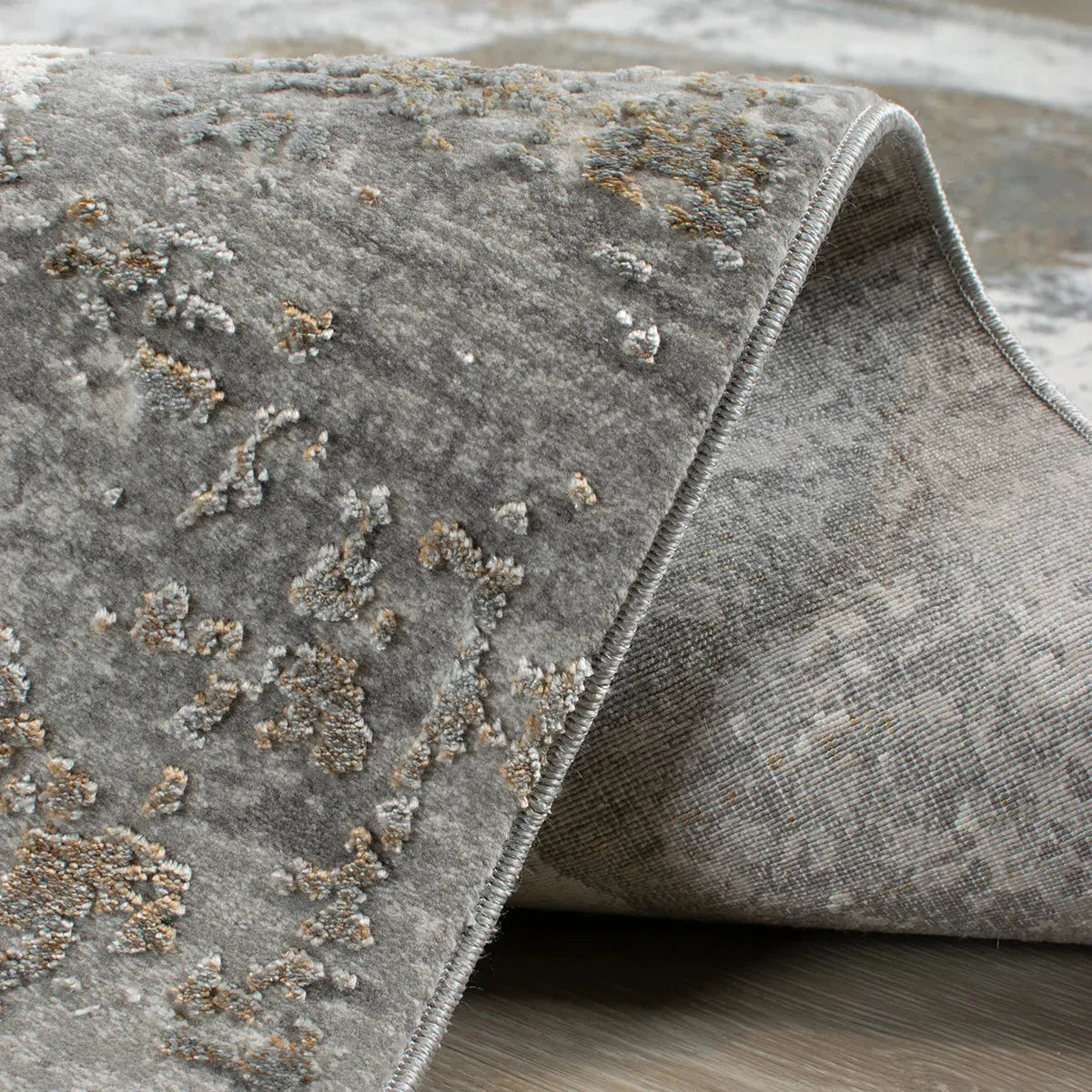 Libra - Light Grey Chestnut